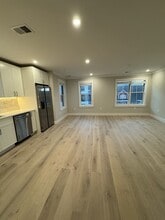 9 Everett St, Unit 1 in Boston, MA - Building Photo - Building Photo