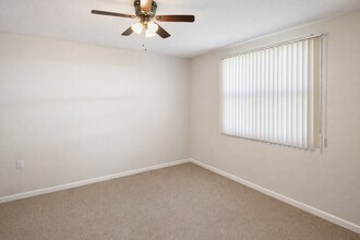 3501 Village Blvd, Unit 403 in West Palm Beach, FL - Building Photo - Building Photo