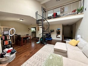 4220 John Ct in Flower Mound, TX - Building Photo - Building Photo