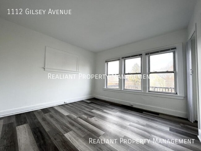1112 Gilsey Ave in Cincinnati, OH - Building Photo - Building Photo