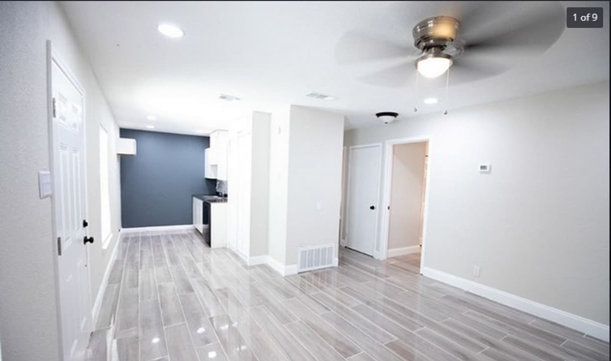 5427 Little Creek Dr in San Antonio, TX - Building Photo