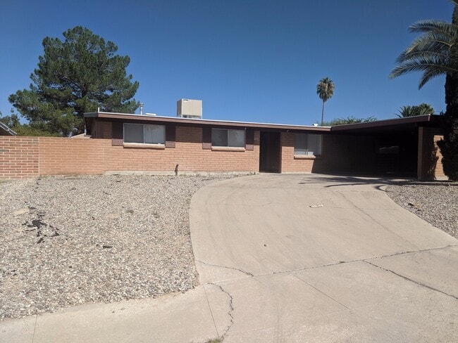 9431 E 30th St in Tucson, AZ - Building Photo - Building Photo
