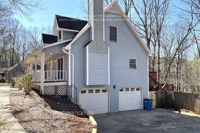 1571 Larkwood Dr in Canton, GA - Foto de edificio - Building Photo