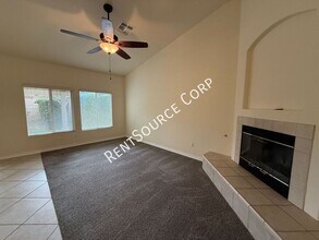 3714 Pondera St in Lancaster, CA - Building Photo - Building Photo