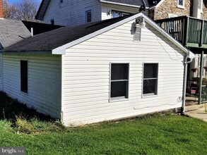 7806 Blue Church Rd S in Coopersburg, PA - Building Photo - Building Photo