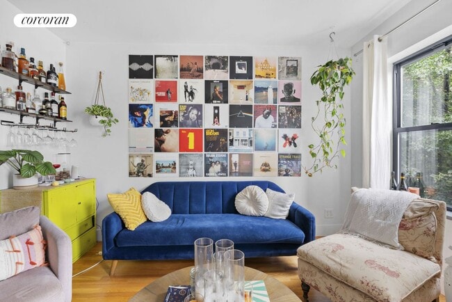 81 Clermont Ave in Brooklyn, NY - Building Photo - Building Photo