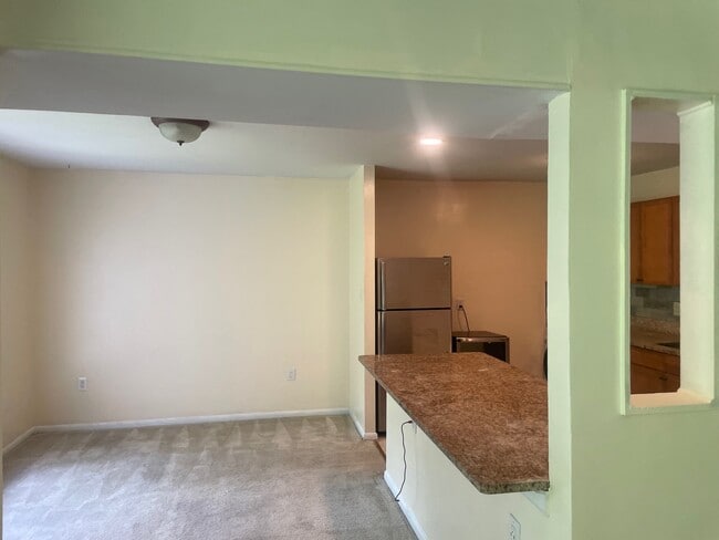 8479 Greenbelt Rd, Unit Greenbelt in Greenbelt, MD - Building Photo - Building Photo