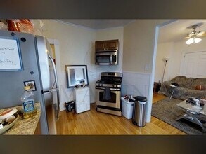 12 Hancock St-Unit -1 in Somerville, MA - Building Photo - Building Photo