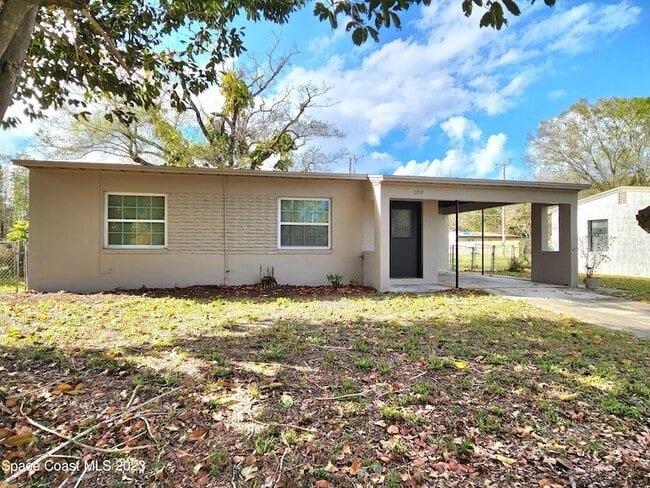 358 Vesta Cir in Melbourne, FL - Foto de edificio - Building Photo