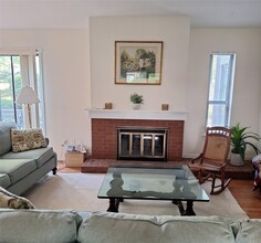 211 Heritage Hills in Somers, NY - Building Photo - Building Photo
