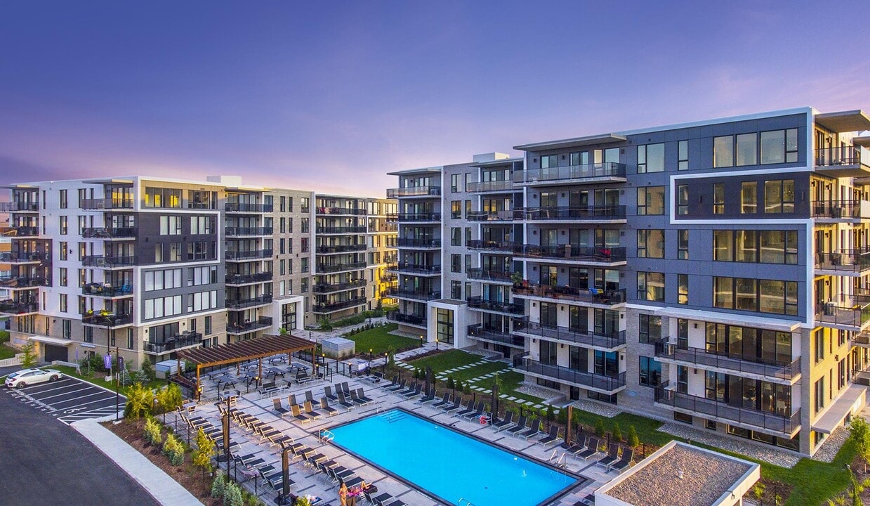 7 Elements in Québec, QC - Building Photo