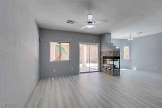 803 Binbrook Dr in Henderson, NV - Building Photo - Building Photo