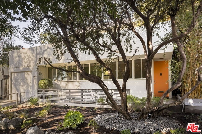 property at 1607 Angelus Ave