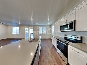 8854 Tiger Tooth Ave in Las Vegas, NV - Building Photo - Building Photo
