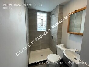 215 W Utica St in Buffalo, NY - Building Photo - Building Photo