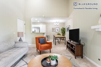 37050 Meadowbrook Common, Unit FL1-ID1610 in Fremont, CA - Building Photo - Building Photo