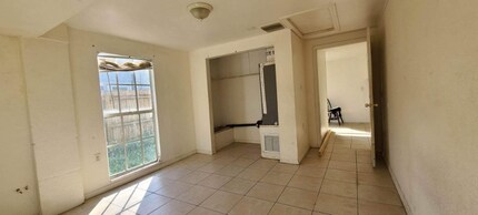 8289 Pelican Rd in Englewood, FL - Building Photo - Building Photo
