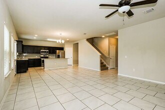 9201 Sawyer Fay Ln in Austin, TX - Building Photo - Building Photo