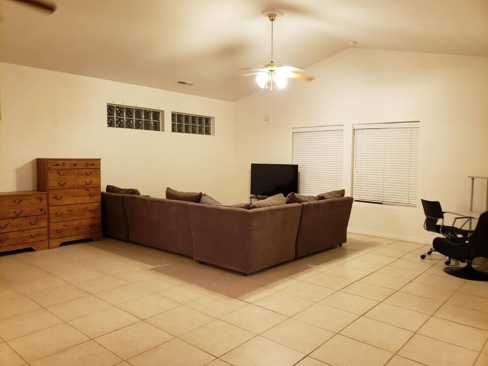 288 Diagonal St in Saint George, UT - Building Photo