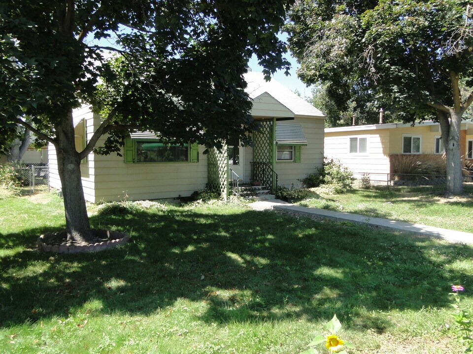 1323 S Leadville Ave in Boise, ID - Building Photo