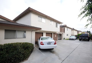 16662 Sims St in Huntington Beach, CA - Building Photo - Building Photo