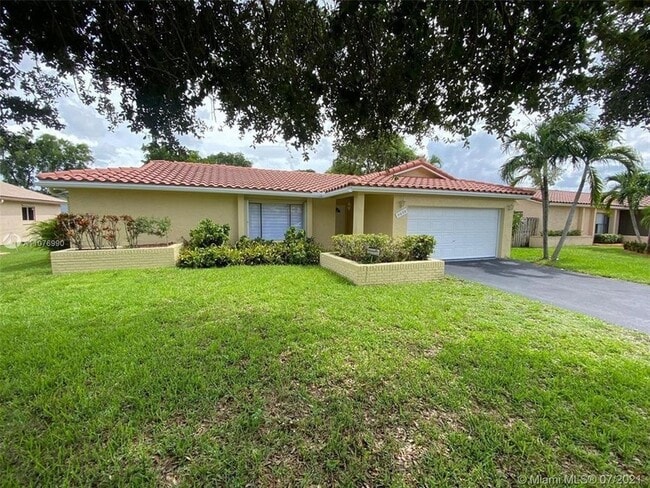 9658 NW 28th Ct in Coral Springs, FL - Building Photo - Building Photo