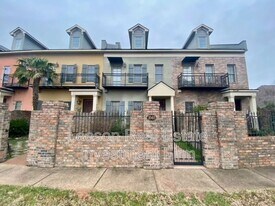 1040 Sunshine Ln in Shreveport, LA - Building Photo
