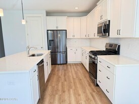 300 Foxtail Wy in Panama City Beach, FL - Building Photo