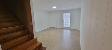 5428 Sidbury Rd in Castle Hayne, NC - Building Photo - Building Photo