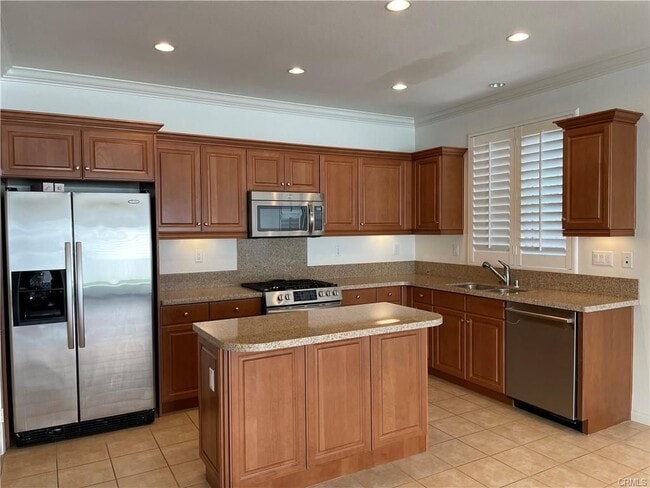 91 Splendor in Irvine, CA - Building Photo - Building Photo