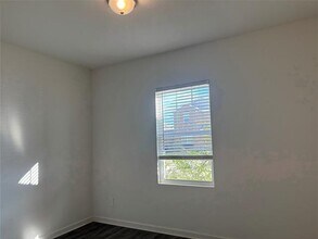 751 Camden Dr in Lavon, TX - Building Photo - Building Photo