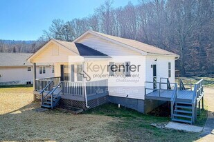 3806 Kellys Ferry Rd in Chattanooga, TN - Building Photo