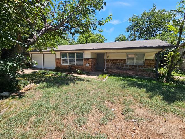 5940 Maurie Dr in Watauga, TX - Building Photo - Building Photo