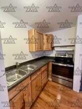 298 W 5th Ave-Unit -#2 in North Pole, AK - Building Photo - Building Photo