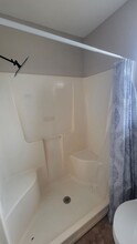 214 Fireside Village Dr in Keene, TX - Building Photo - Building Photo