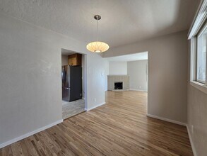 1018 Camino Carlos Rey in Santa Fe, NM - Building Photo - Building Photo