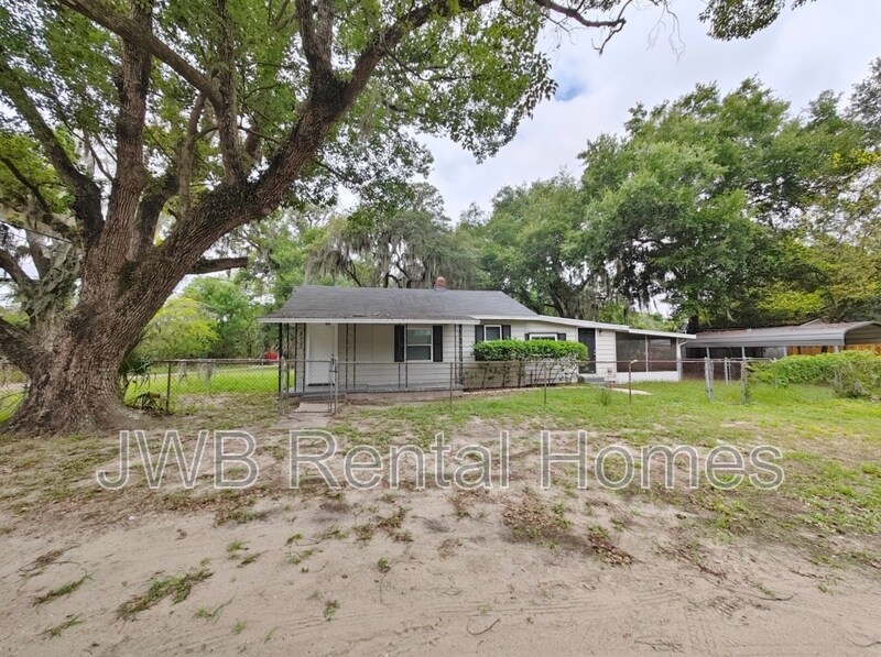 573 E 55th St in Jacksonville, FL - Building Photo