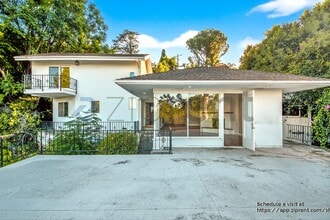 5187 Llano Dr in Los Angeles, CA - Building Photo - Building Photo
