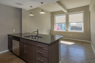 The Palace Apartments in Tulsa, OK - Building Photo - Interior Photo
