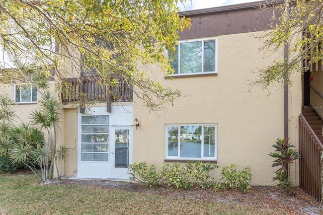 647 N Keene Rd in Clearwater, FL - Building Photo - Building Photo