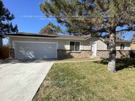 10631 Queen St in Westminster, CO - Building Photo