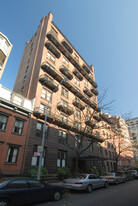 31 W 12th St Apartments