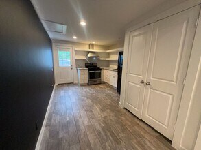 1917 Thonig Rd in Houston, TX - Foto de edificio - Building Photo