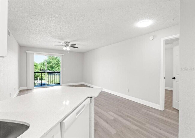 1932 Lake Atriums Cir in Orlando, FL - Building Photo - Building Photo