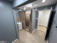 5708 N 5th St photo'