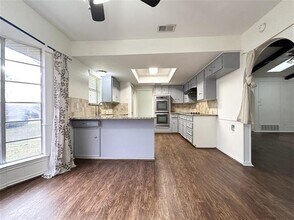 6010 Fawn Valley Ln in Rowlett, TX - Building Photo - Building Photo