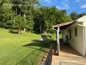 300 Rocky Hollow Rd in Charlottesville, VA - Building Photo - Building Photo