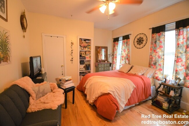 property at 108 Myrtle St