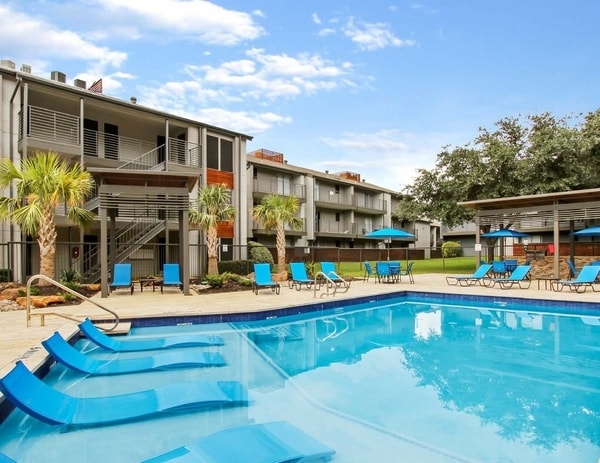3800 on Portland Apartments