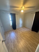 10112 Cloverdale Dr in St. Louis, MO - Foto de edificio - Building Photo